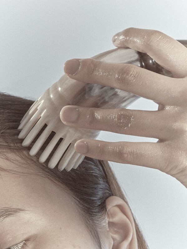Combing the crown